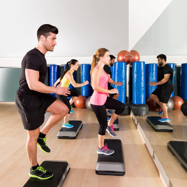 DANÇA - STEP  ADULTO